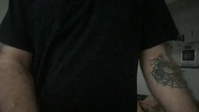 Snapshot of SpunCandy chatting on 05-17-26, 06:04 SpunCandy online show from 05-17-26, 06:04