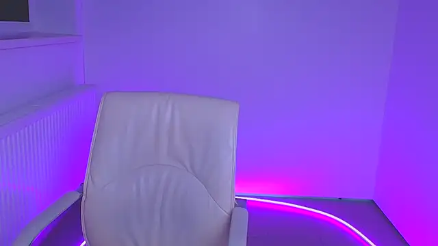 Snapshot of Eva_Janee chatting on 01-08-25, 07:03 Eva Janee online show from 01-08-25, 07:03