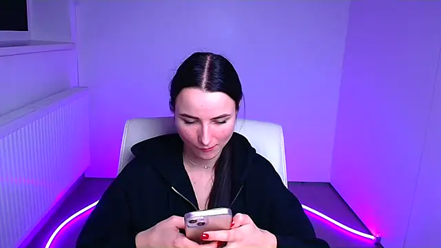 Snapshot of Eva_Janee chatting on 01-23-25, 10:43 Eva Janee online show from 01-23-25, 10:43