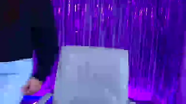 Snapshot of Eva_Janee chatting on 09-18-25, 05:53 Eva Janee online show from 09-18-25, 05:53