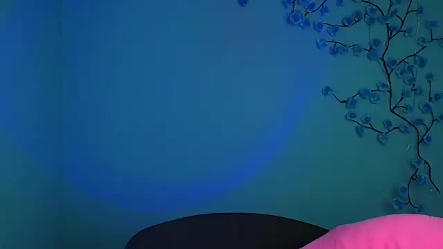 Eva Janee online show from 04-28-26, 11:15