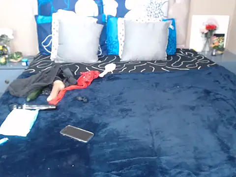 Snapshot of BlackJaguar30 chatting on 02-24-25, 07:52 BlackJaguar30 online show from 02-24-25, 07:52