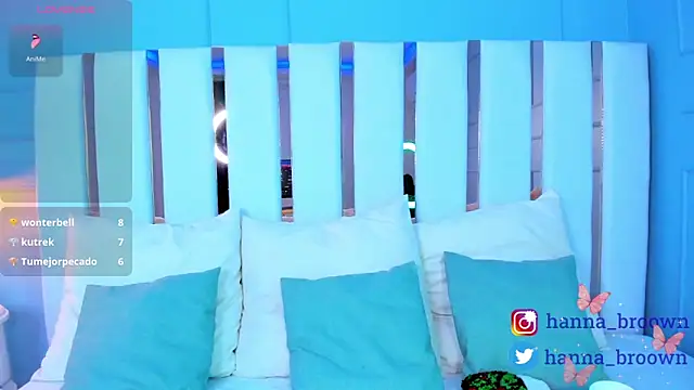 Snapshot of hannaa_brown chatting on 12-20-24, 06:29 hannaa brown online show from 12-20-24, 06:29