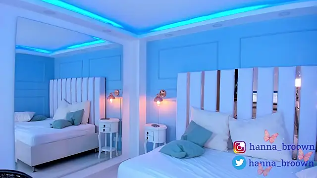 Snapshot of hannaa_brown chatting on 01-07-25, 08:21 hannaa brown online show from 01-07-25, 08:21