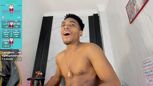 Snapshot of Jack_Muscles69_ chatting on 12-22-24, 06:48 Jack Muscles69 online show from 12-22-24, 06:48