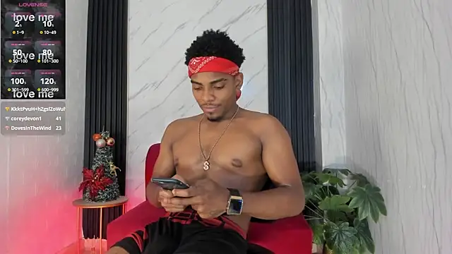 Snapshot of Jack_Muscles69_ chatting on 01-06-25, 03:40 Jack Muscles69 online show from 01-06-25, 03:40