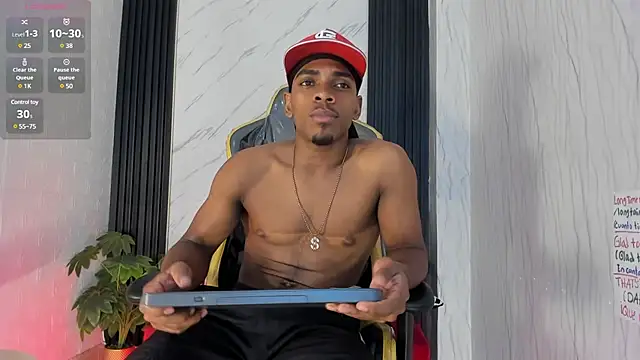 Snapshot of Jack_Muscles69_ chatting on 01-25-25, 03:19 Jack Muscles69 online show from 01-25-25, 03:19