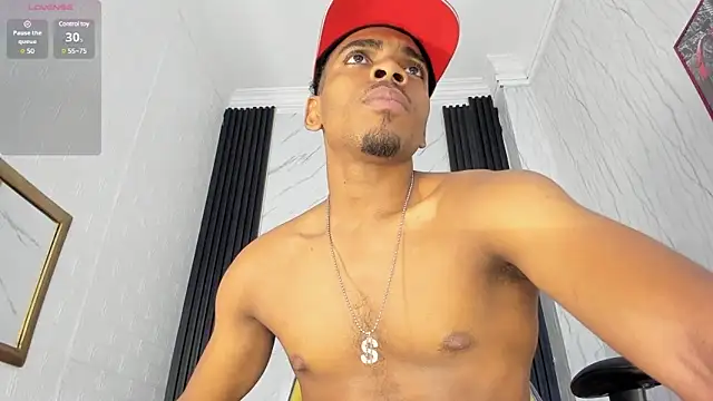 Snapshot of Jack_Muscles69_ chatting on 01-30-25, 01:53 Jack Muscles69 online show from 01-30-25, 01:53