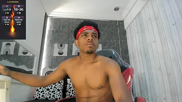 Snapshot of Jack_Muscles69_ chatting on 02-06-25, 12:16 Jack Muscles69 online show from 02-06-25, 12:16