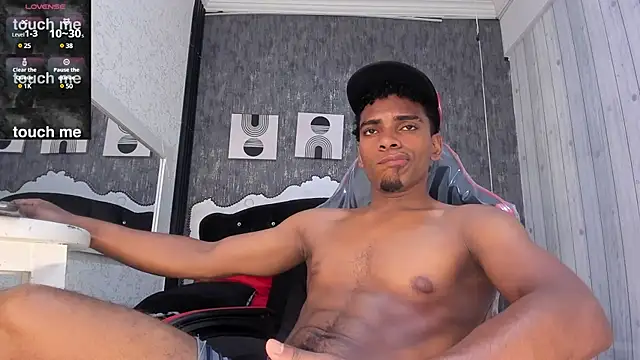 Snapshot of Jack_Muscles69_ chatting on 02-17-25, 03:31 Jack Muscles69 online show from 02-17-25, 03:31