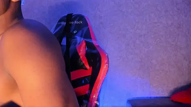 Snapshot of Jack_Muscles69_ chatting on 09-24-25, 12:52 Jack Muscles69 online show from 09-24-25, 12:52