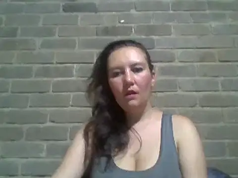 Snapshot of EksJouneMwah chatting on 01-20-25, 04:34 EksJouneMwah online show from 01-20-25, 04:34