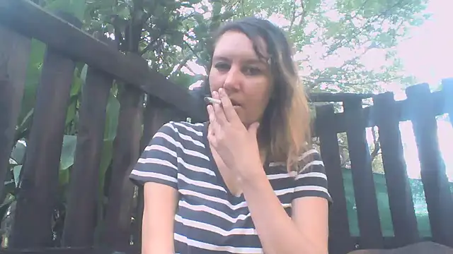 Snapshot of EksJouneMwah chatting on 03-21-26, 01:16 EksJouneMwah online show from 03-21-26, 01:16