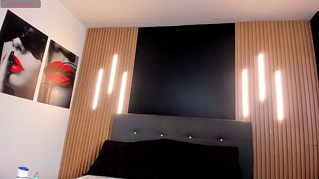 EvaaLovia1 online show from 03-07-26, 01:30