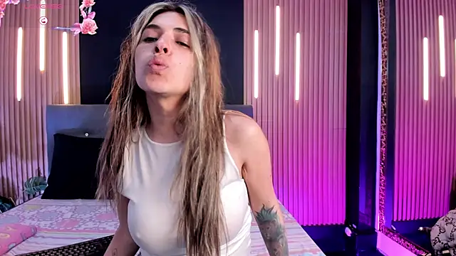 EvaaLovia1 online show from 07-21-26, 01:13