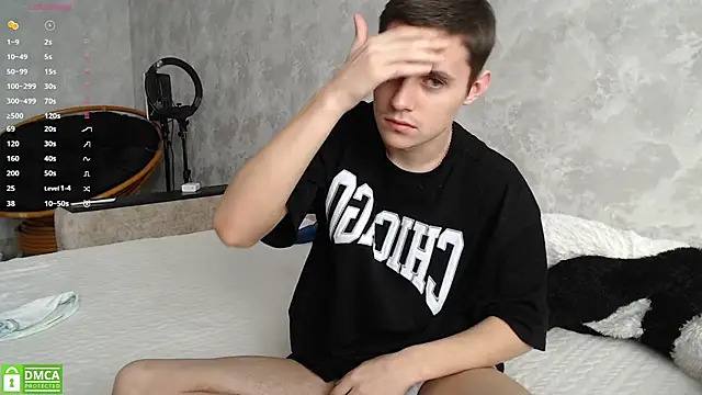 Snapshot of Fire_Ice77 chatting on 12-30-24, 06:20 Fire Ice77 online show from 12-30-24, 06:20