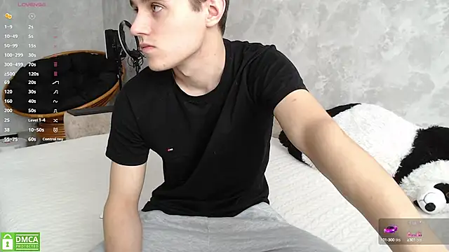 Snapshot of Fire_Ice77 chatting on 01-11-25, 04:59 Fire Ice77 online show from 01-11-25, 04:59