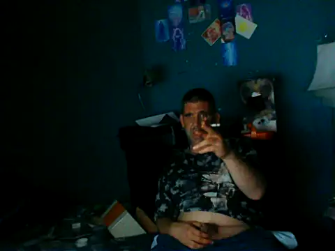 Snapshot of YouWantMe666 chatting on 09-20-25, 12:33 YouWantMe666 online show from 09-20-25, 12:33