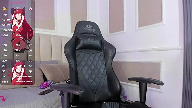 Snapshot of samy_foox chatting on 09-09-25, 07:19 samy foox online show from 09-09-25, 07:19