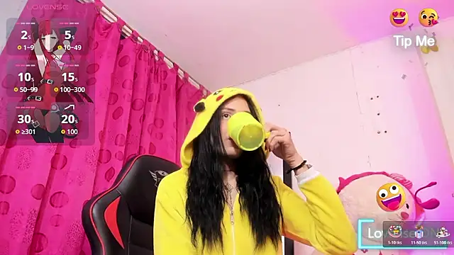 Snapshot of samy_foox chatting on 01-11-26, 05:12 samy foox online show from 01-11-26, 05:12