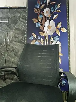 Snapshot of sneha_rose chatting on 03-15-26, 05:08 sneha rose online show from 03-15-26, 05:08