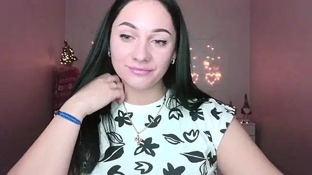 Emelyblum online show from 12-23-24, 01:51