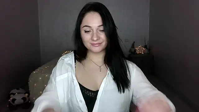 Emelyblum online show from 03-02-25, 07:43