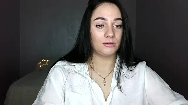 Emelyblum online show from 03-23-25, 04:27