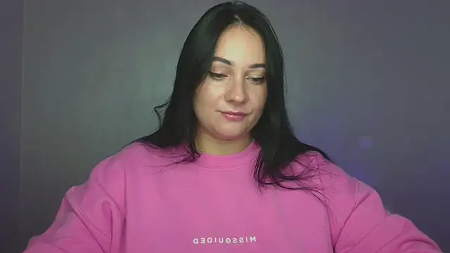 Emelyblum online show from 09-23-25, 08:23