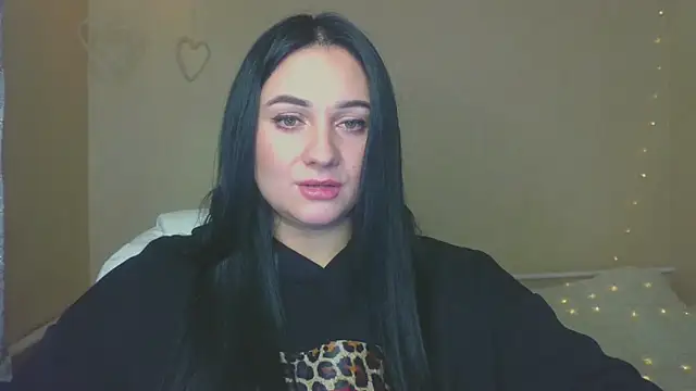 Emelyblum online show from 10-16-25, 12:28