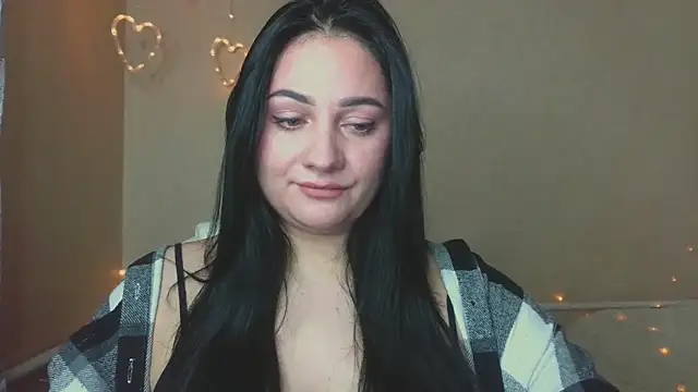 Emelyblum online show from 10-23-25, 04:17