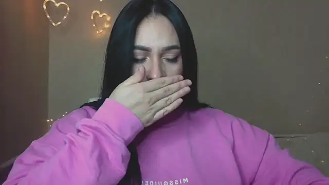 Emelyblum online show from 10-24-25, 11:01