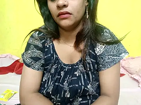 Snapshot of Sexyranibhabhi chatting on 12-03-25, 05:59 Sexyranibhabhi online show from 12-03-25, 05:59