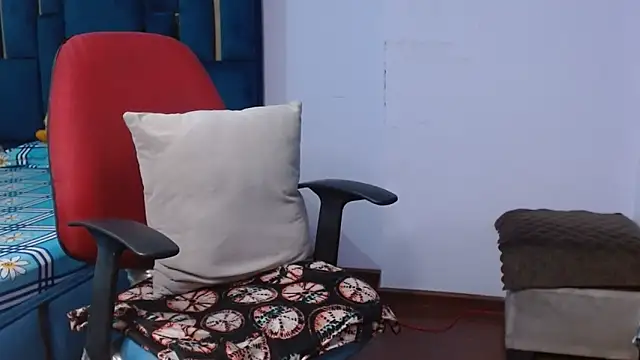 Snapshot of Sexysiya8 chatting on 03-09-25, 03:16 Sexysiya8 online show from 03-09-25, 03:16