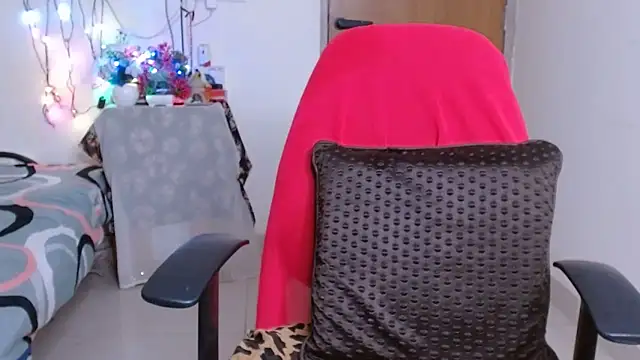 Sexysiya8 online show from 04-25-26, 01:52