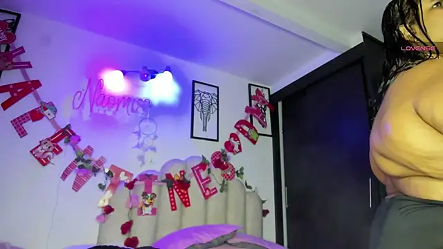 NaomiAsha online show from 02-25-25, 11:33