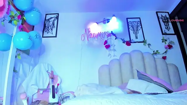 NaomiAsha online show from 03-03-25, 06:04