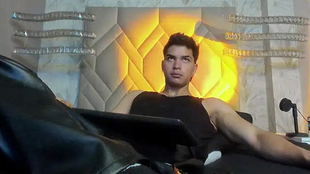 AndyPalmer  online show from 01-05-25, 09:48