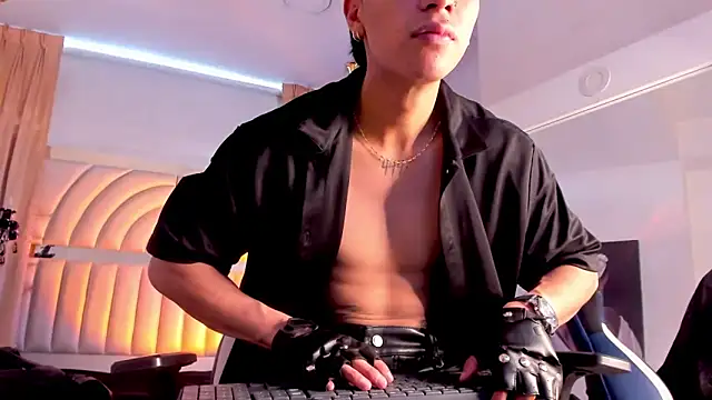 AndyPalmer  online show from 03-02-25, 01:27