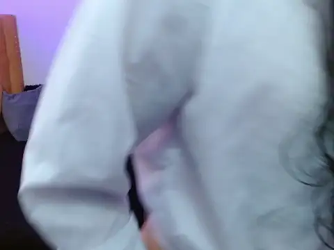 Snapshot of AlexandraJones_ chatting on 03-02-25, 12:09 AlexandraJones online show from 03-02-25, 12:09