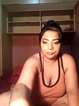 indianstormxo  online show from 12-15-25, 01:59