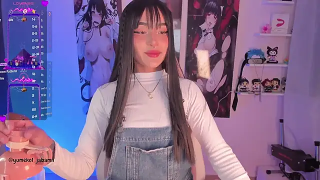 Snapshot of Sweet-bunny1 chatting on 03-21-25, 08:08 Sweet-bunny1 online show from 03-21-25, 08:08