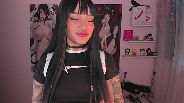 Snapshot of Sweet-bunny1 chatting on 02-02-26, 05:55 Sweet-bunny1 online show from 02-02-26, 05:55