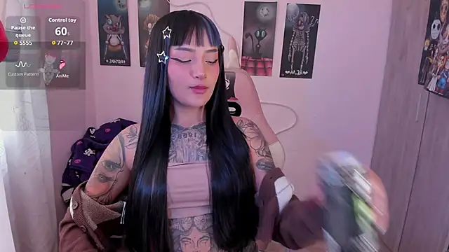 Sweet-bunny1 online show from 06-04-26, 08:04