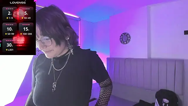 SukiFuyu  online show from 01-21-25, 06:34