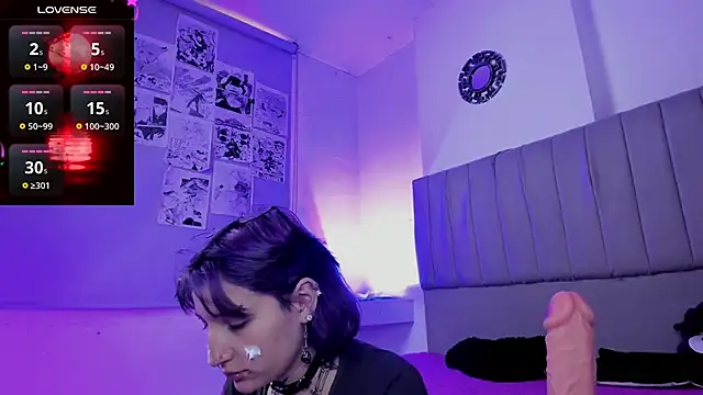 SukiFuyu  online show from 01-27-25, 12:37