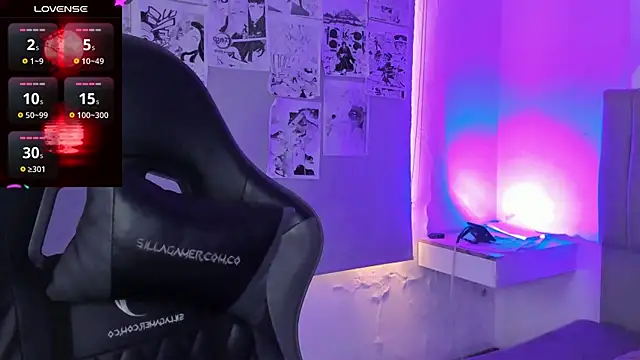 SukiFuyu  online show from 03-13-25, 06:45