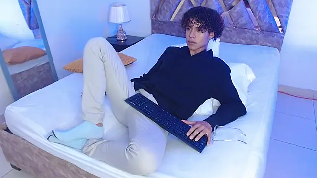 nickolas moon online show from 01-09-25, 11:36