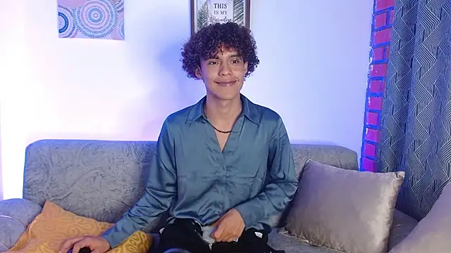 nickolas moon online show from 03-16-25, 05:17