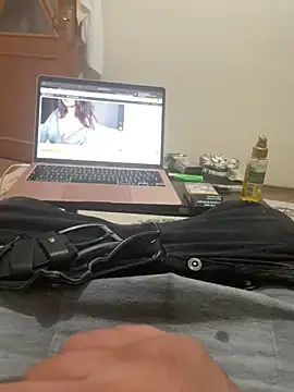 Snapshot of 34mert343431 chatting on 02-28-25, 03:48 34mert343431 online show from 02-28-25, 03:48